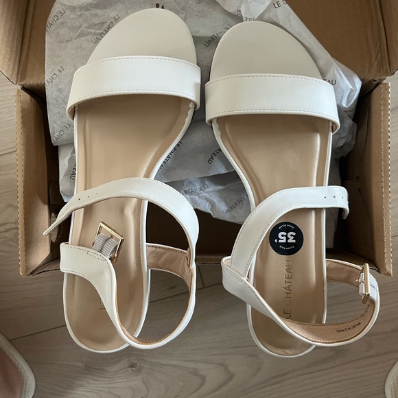 Sandals - Picture 1 of 8